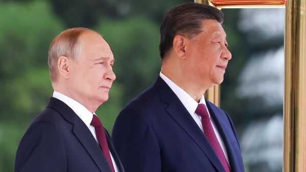 Putin meets Xi in Beijing - Sputnik India
