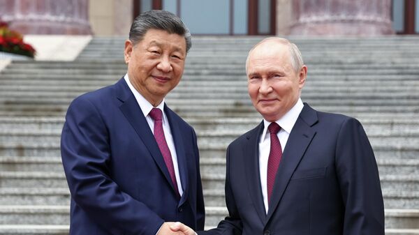 Putin meets Xi in Beijing - Sputnik भारत