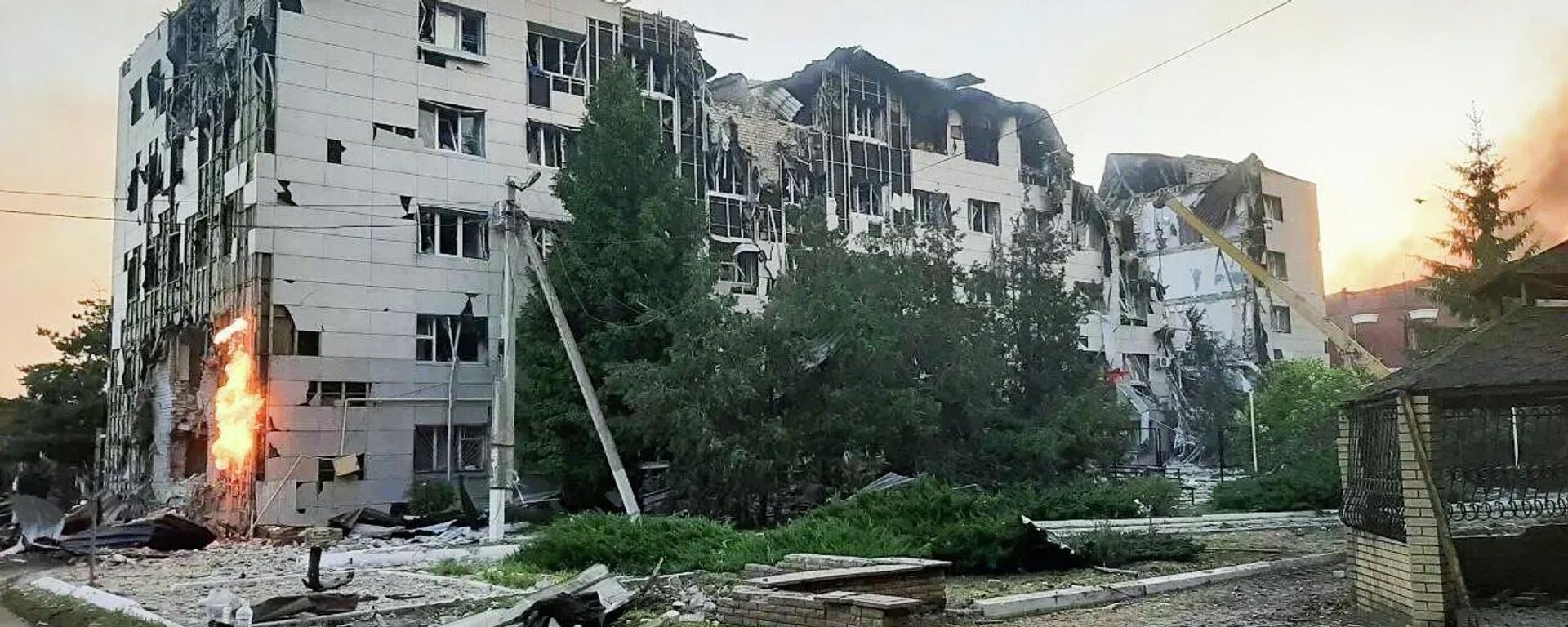 Consequences of the Ukrainian Armed Forces' drone attack in Starobelsk, Lugansk People's Republic - Sputnik भारत, 1920, 22.05.2026