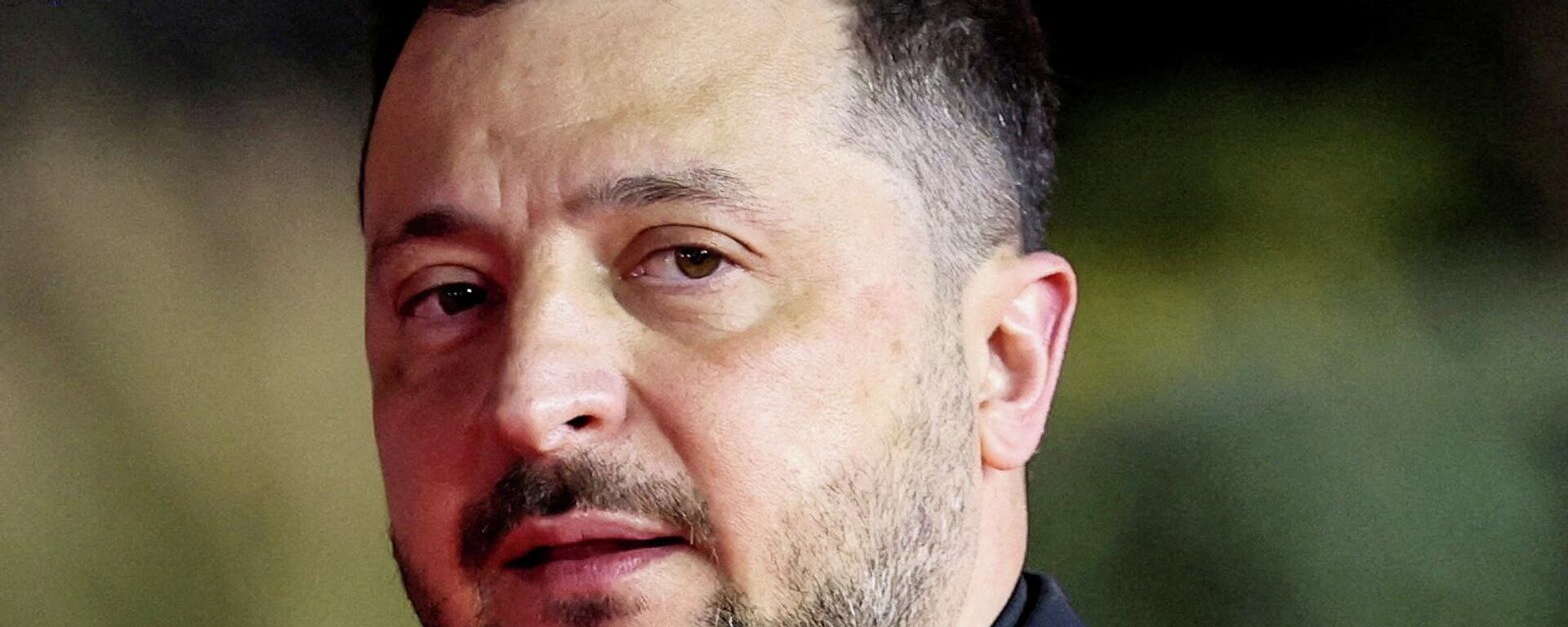 Volodymyr Zelensky arrives to attend an informal European leaders' summit in Ayia Napa, Cyprus April 23, 2026. - Sputnik भारत, 1920, 28.05.2026