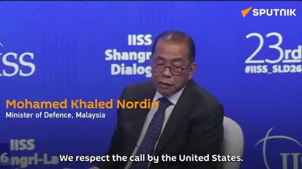 🚨🇲🇾🇺🇸 मलेशिया बड़े रक्षा बजट के लिए अमेरिका के आह्वान का सम्मान करता है, लेकिन उसे पहले दूसरे क्षेत्रों को विकसित करना है: मलेशिया के रक्षा मंत्री - Sputnik भारत