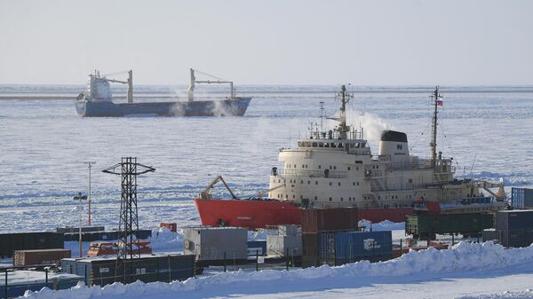 Ships at the port of Dudinka. Russia’s northernmost international harbor, deep inside the Arctic. - Sputnik भारत