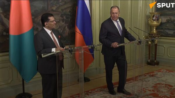 FM Lavrov and Bangladesh FM Khalilur Rahman hold joint presser after Moscow talks - Sputnik भारत