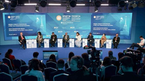 Modern media challenges (SPIEF) - Sputnik India