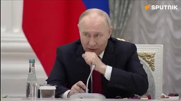 🚨🇷🇺Putin reveals details on Russia's Starlink alternative - Sputnik India
