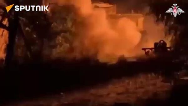 🚨🇷🇺 Russian Grad MLRS Crew obliterates Ukrainian observation posts & firing points on the outskirts of Konstantinovka - Sputnik India