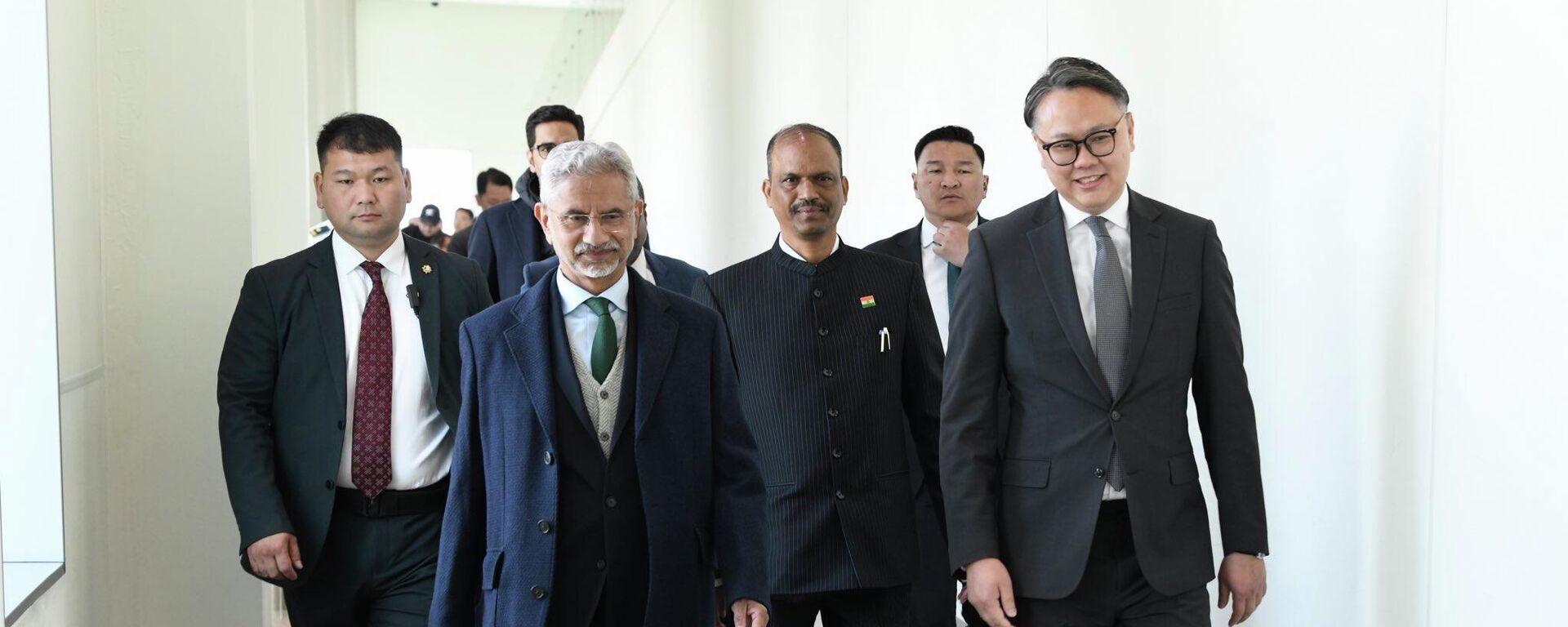 India's External Affairs Minister S Jaishankar arrived in Mongolia on Monday for a state visit from June 22-23. - Sputnik भारत, 1920, 22.06.2026