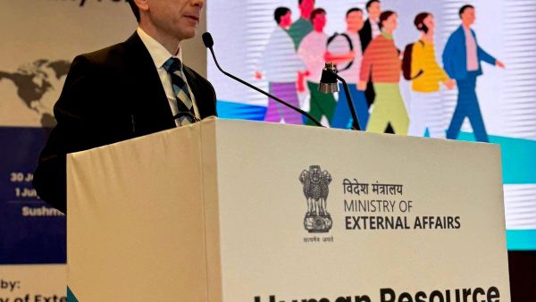 🇮🇳🇷🇺रूस को अधिक कुशल भारतीय श्रमिकों की आवश्यकता, श्रम गतिशीलता साझेदारी मजबूत करने पर ज़ोर - Sputnik भारत