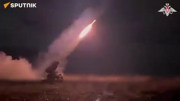 🔥🇷🇺 The most viral weapon on social media obliterates Ukrainian forces’ positions on the battlefield - Sputnik India