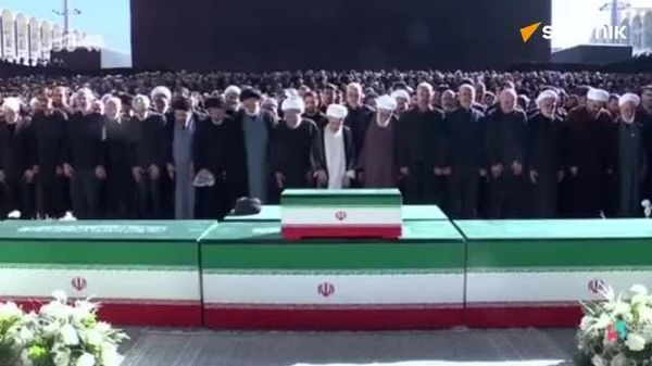 🇮🇷 Mourners gather in Tehran for funeral prayers of former Iranian leader Ali Khamenei - Sputnik India