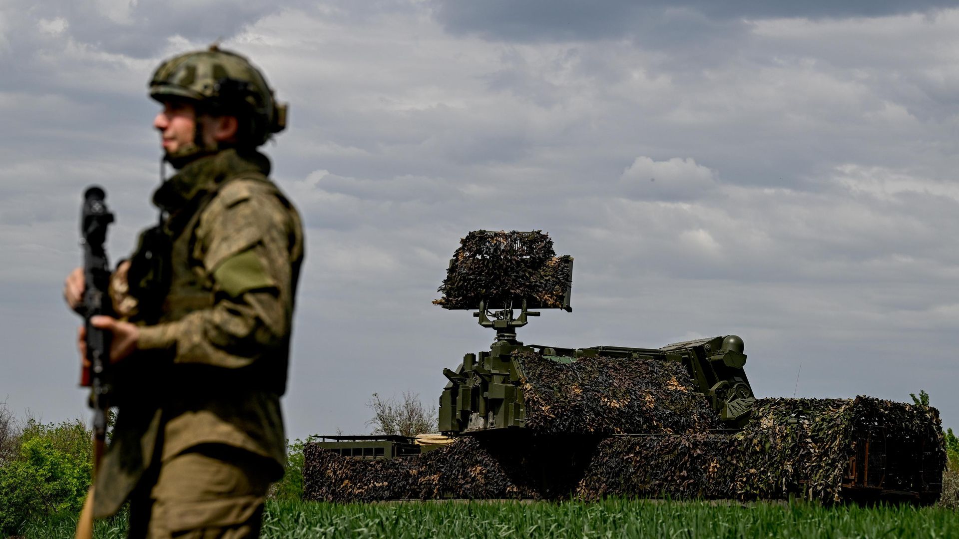 A Tor-M2 air defense system crew of the Zapad Group of Forces on combat duty in the Kupyansk sector of the special military operation. - Sputnik भारत, 1920, 07.07.2026