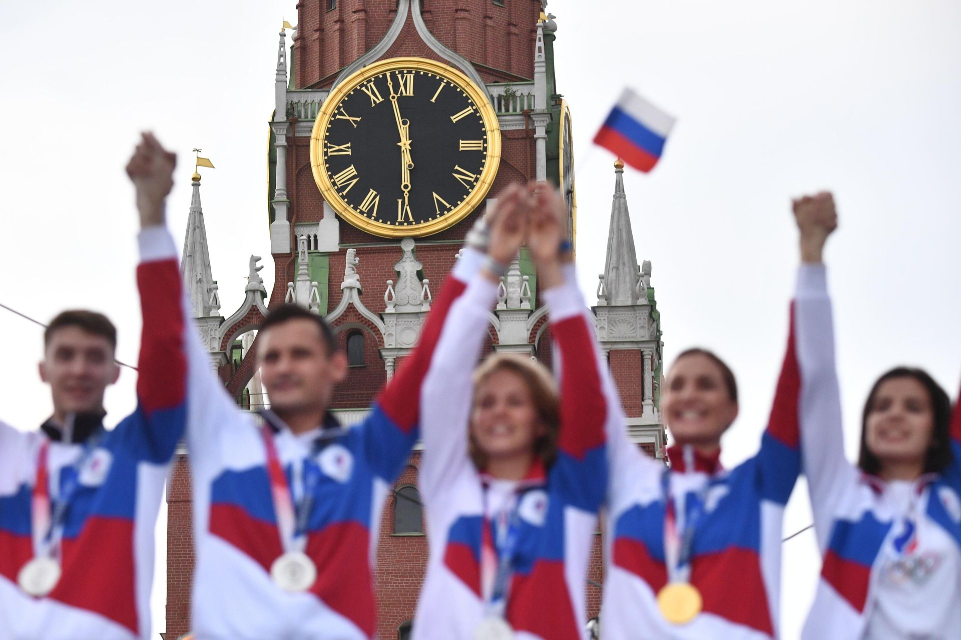 Russian athletes, members of the Russian national team, at a concert after the Summer Olympics in Tokyo, in Moscow's Red Square - Sputnik India, 1920, 09.07.2026