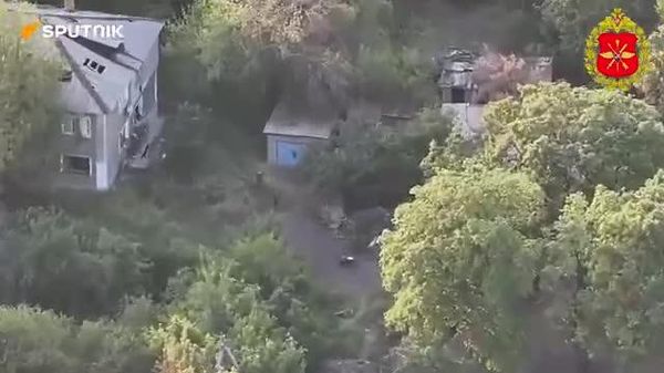 💥🇷🇺 Russian Gerbera UAVs destroy a Ukrainian drone launch site and troop deployment area in the Dobropolye direction - Sputnik India