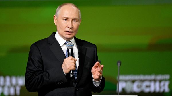 Russian President Vladimir Putin at the All for Victory! forum of the People's Front - Sputnik भारत