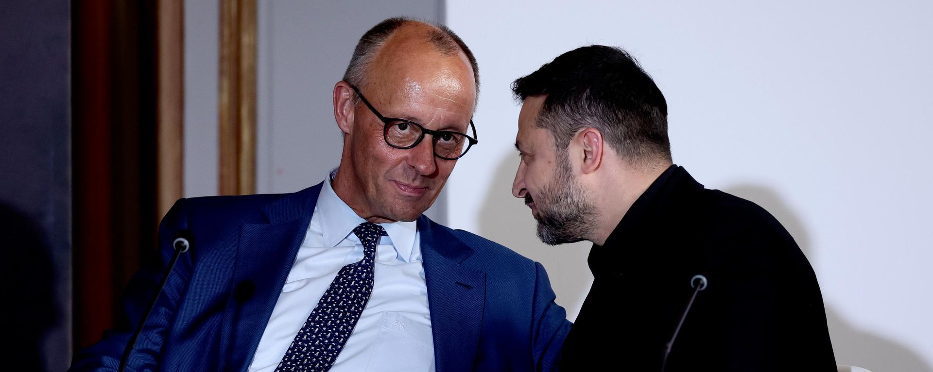 German Chancellor Friedrich Merz, left, and Ukraine's Volodymyr Zelenskyy attend the Coalition of the Willing summit on security guarantees for Ukraine, at the Hotel des Invalides in Paris, Monday, July 2026.  - Sputnik भारत, 1920, 14.07.2026