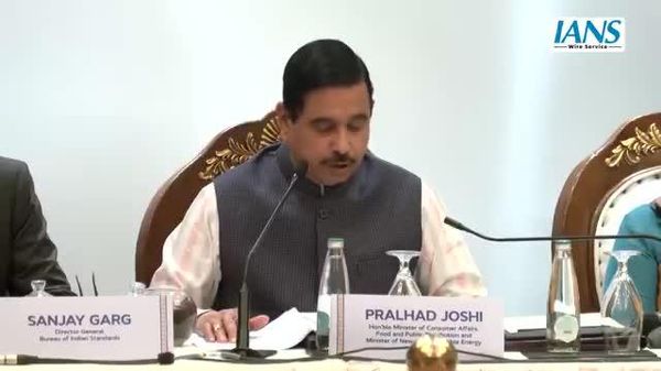 🚨 ब्रिक्स व्यापार और नवाचार को बढ़ावा देने के लिए नए तकनीकी मानक विकसित करेगा: भारत के उपभोक्ता मामले के मंत्री प्रल्प्रल्हाद जोशी - Sputnik भारत