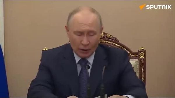 🚨🇷🇺ऊर्जा क्षेत्र पर बाहरी दबाव के बावजूद रूसी अर्थव्यवस्था स्थिर बनी हुई है: पुतिन - Sputnik भारत