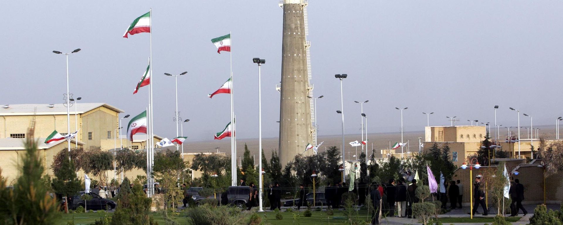 Iran's nuclear enrichment facility in Natanz in 300 kms 186 (miles) south of capital Tehran, Iran (File) - Sputnik भारत, 1920, 22.07.2026