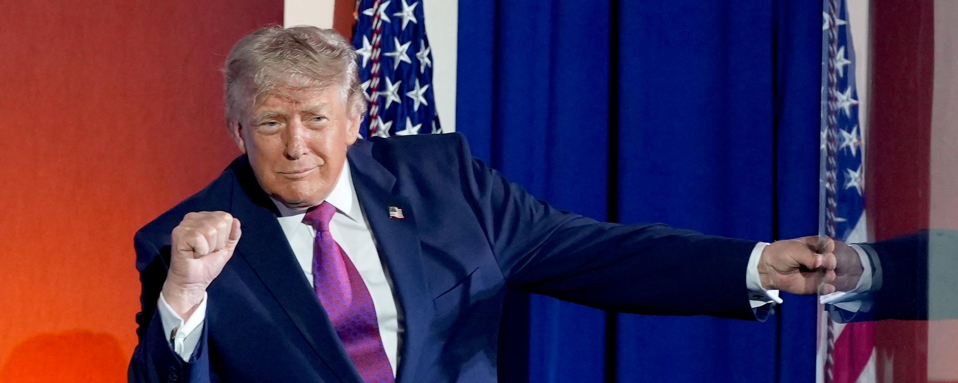President Donald Trump gestures after speaking at Mount Rushmore National Memorial, Friday, July 3, 2026, near Keystone, S.D. - Sputnik India, 1920, 24.07.2026