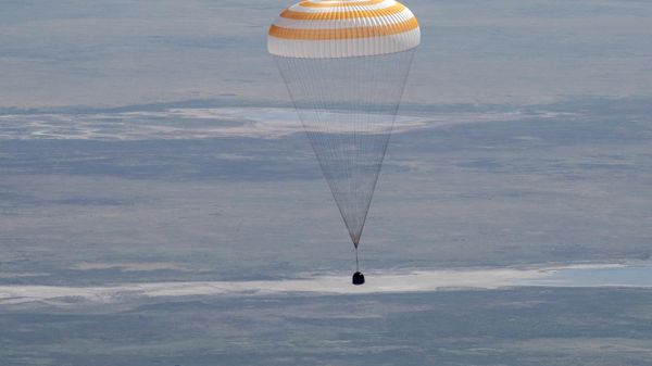 The crew of the Soyuz MS-28 spacecraft returns to Earth. - Sputnik India
