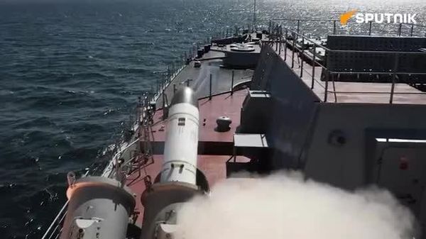 Russian forces continue strikes on Ukrainian ports and vessels - Sputnik India