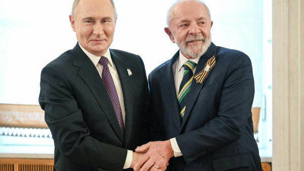 🚨Putin holds phone talks with Brazilian President Lula: Kremlin - Sputnik India
