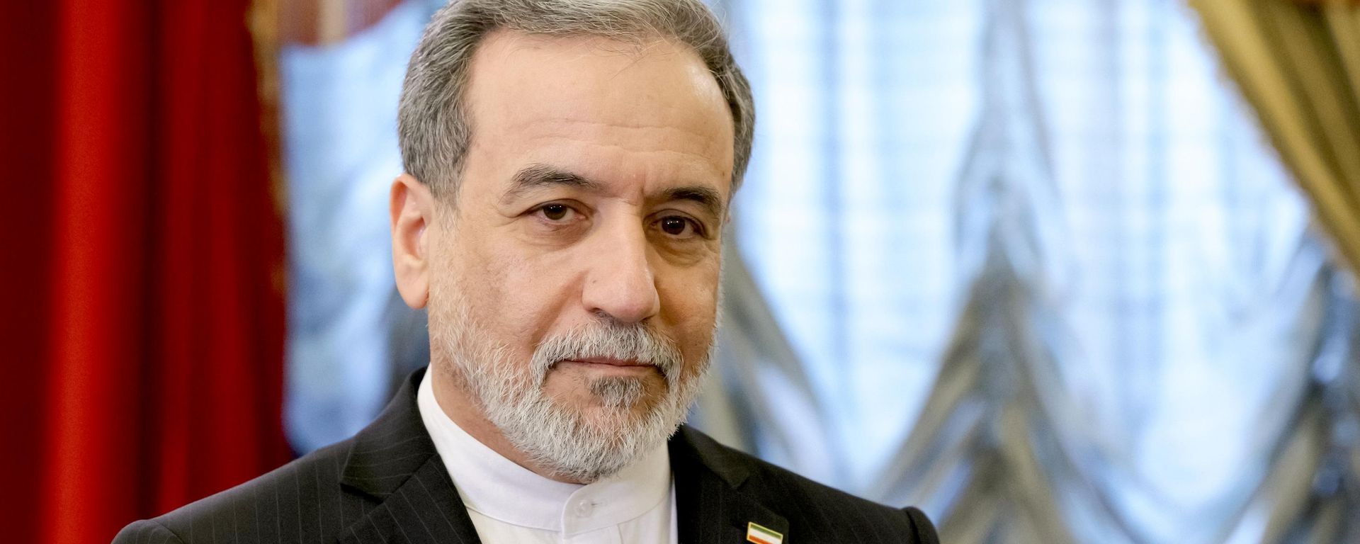 Meeting between Russian President Vladimir Putin and Iranian Foreign Minister Abbas Araghchi - Sputnik भारत, 1920, 27.09.2026