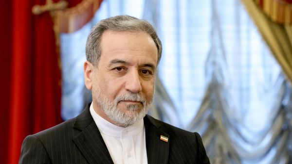 Meeting between Russian President Vladimir Putin and Iranian Foreign Minister Abbas Araghchi - Sputnik भारत