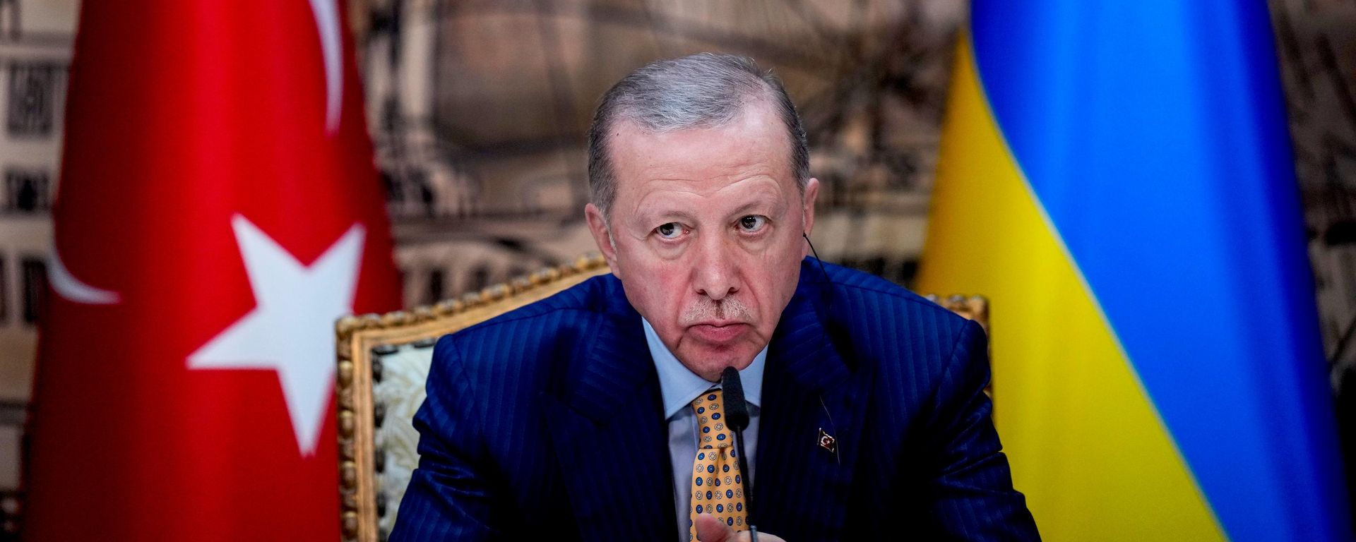 Turkish President Recep Tayyip Erdogan listens to a question during a joint news conference with Ukrainian leader Volodymyr Zelenskyy following their meeting at Dolmabahce palace in Istanbul, Turkey, Friday, March 8, 2024.  - Sputnik भारत, 1920, 15.08.2026