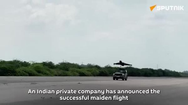 India's indigenous kamikaze drone completes maiden flight - Sputnik India