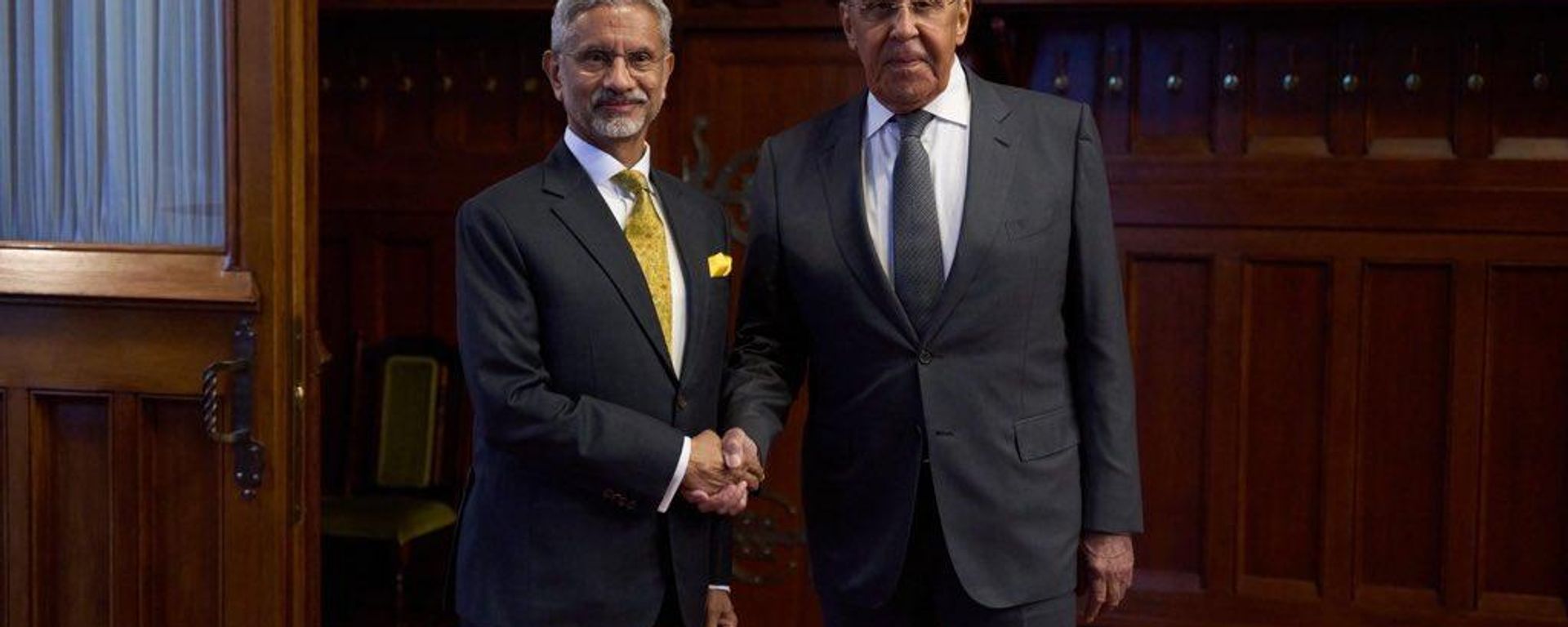 Moscow moment: EAM Jaishankar meets Russia's FM Lavrov as two major summits loom on the horizon - Sputnik India, 1920, 25.08.2026