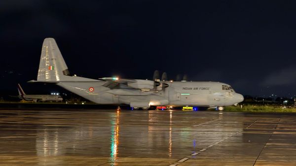India’s fourth relief flight arrives in Kathmandu with essential supplies and technical support. - Sputnik भारत