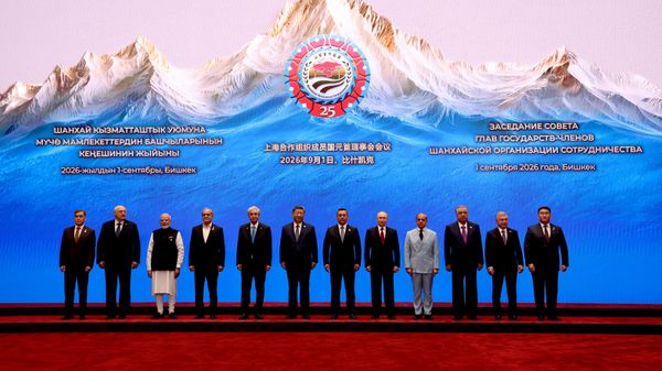 SCO leaders pose for a family photo at the summit in Bishkek. - Sputnik India
