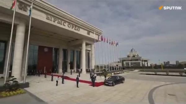 FULL VIDEO: PM Modi’s arrival at the SCO Summit venue - Sputnik India