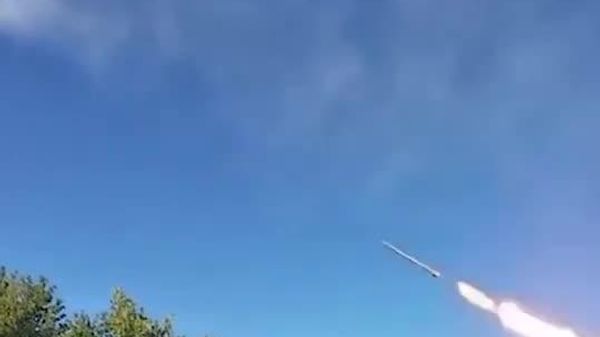 Russian artillery crews destroy Ukrainian fortifications in the Sumy region - Sputnik India