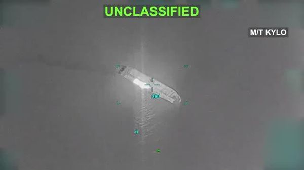 US forces sank Iranian tanker M/T Kylo in Gulf of Oman - Sputnik India