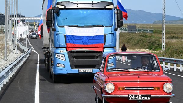 Opening of first road bridge between Russia and DPRK (07.09.2026). - Sputnik India