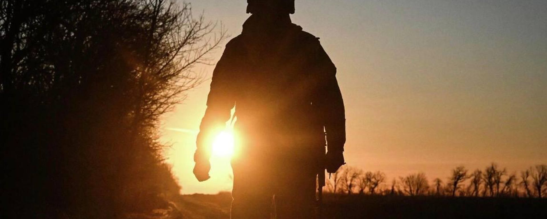 Serviceman in Ukraine conflict. - Sputnik भारत, 1920, 12.09.2026