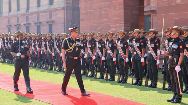 Lt General Dhiraj Seth - Sputnik भारत