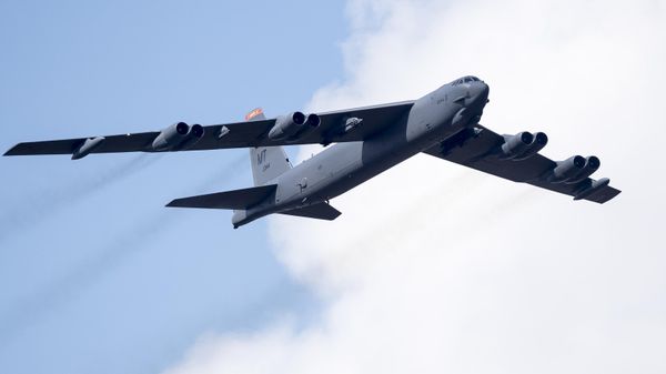 A US Air Force B-52 bomber flies over Training Range in Pabrade during a military exercise 'Iron Wolf 2016' some 60km.(38 miles) north of the capital Vilnius, Lithuania, Thursday, June 16, 2016. (AP Photo/Mindaugas Kulbis) - Sputnik India