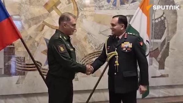 India-Russia defence ties: Army chiefs deepen military cooperation - Sputnik India