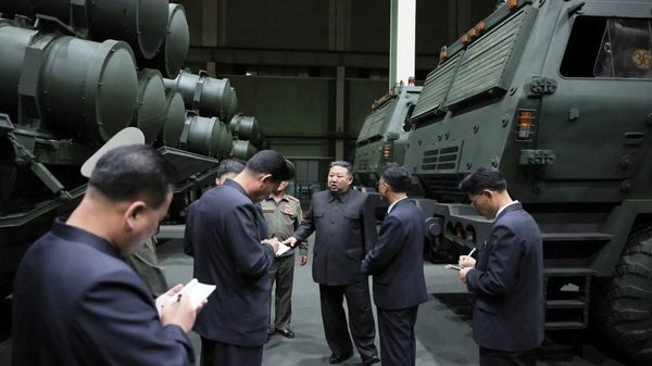 North Korean leader Kim Jong-un inspects defense production line. File photo - Sputnik भारत