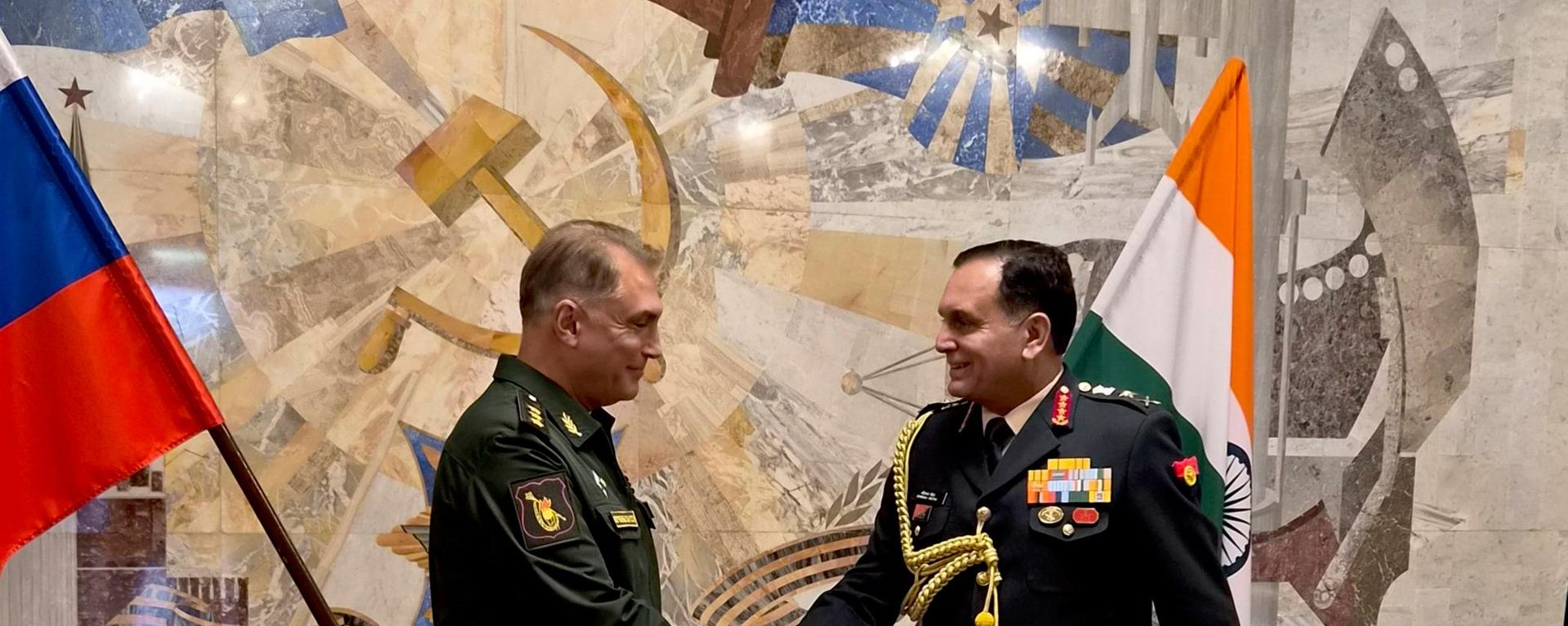 General Dhiraj Seth, Chief of the Army Staff (COAS) in Russia - Sputnik भारत, 1920, 19.09.2026