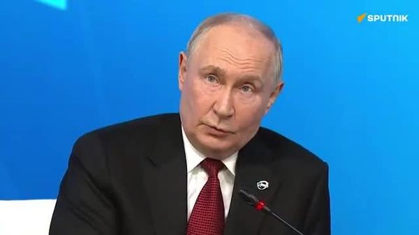 We're thankful for PM Modi's desire to put an end to the Ukraine conflict: Putin - Sputnik India