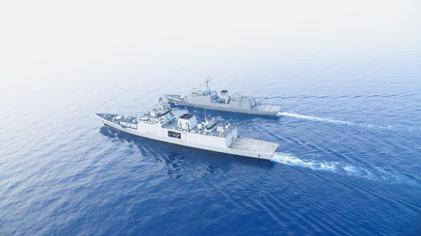 Indian warships Sahyadri and Kulish take part in AIME 2026 in the Philippines. - Sputnik भारत