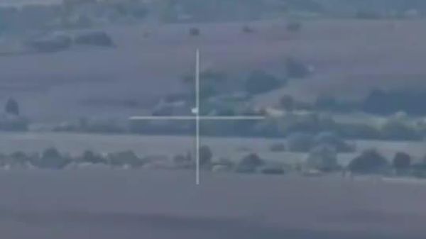 Russian airstrikes hit Ukrainian UAV command post, troop positions in DPR & Sumy Region: MoD - Sputnik India