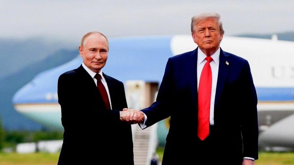 🚨 Putin and Trump to speak soon: Kremlin spokesman Dmitry Peskov - Sputnik India