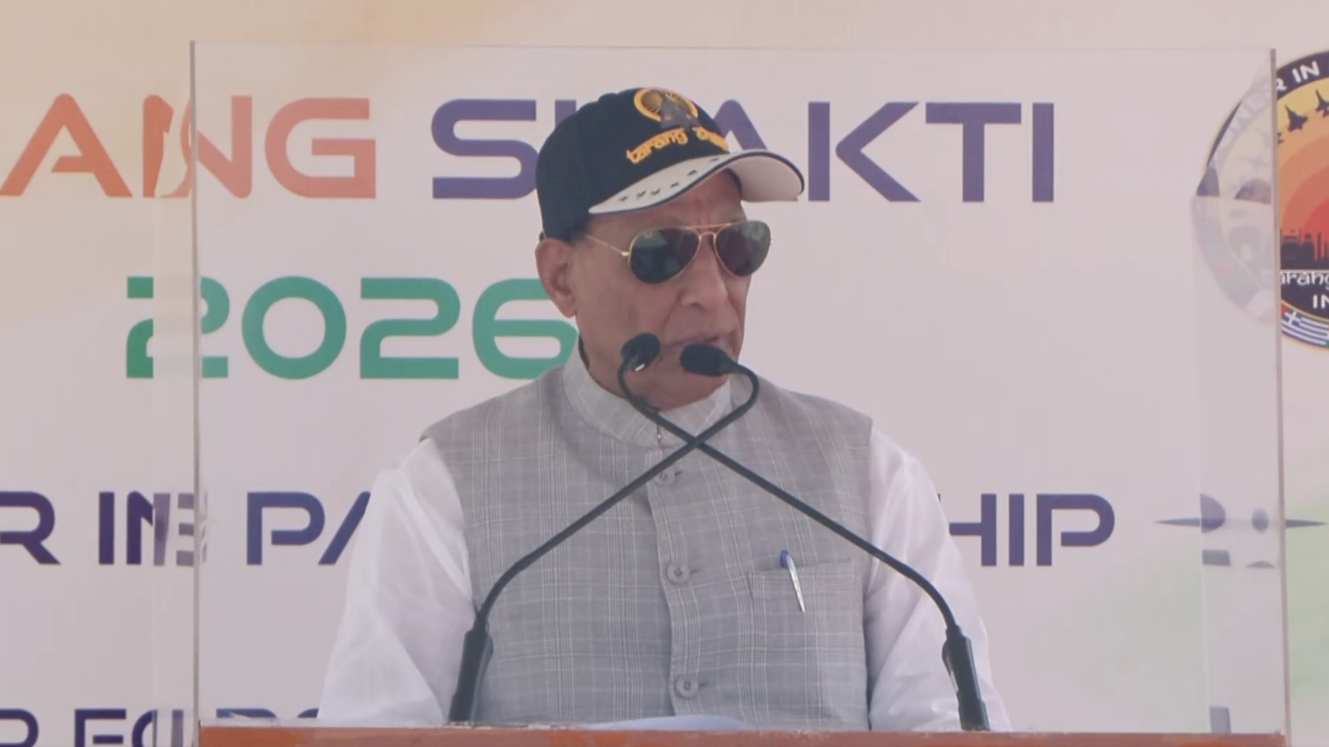 Indian Defence Minister Rajnath Singh addresses the closing ceremony of Exercise Tarang Shakti in Jodhpur. - Sputnik India, 1920, 10.10.2026