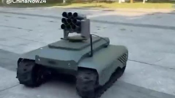 China unveils its compact battlefield robot - Sputnik India