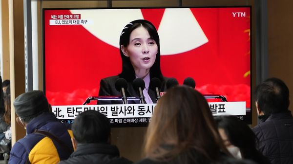 A TV screen shows a file image of Kim Yo Jong, the sister of North Korean leader Kim Jong Un, during a news program at the Seoul Railway Station in Seoul, South Korea - Sputnik India